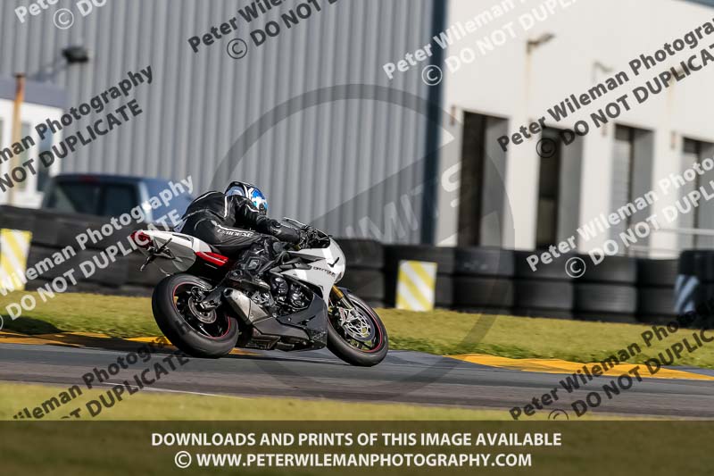 PJ Motorsport 2019;anglesey no limits trackday;anglesey photographs;anglesey trackday photographs;enduro digital images;event digital images;eventdigitalimages;no limits trackdays;peter wileman photography;racing digital images;trac mon;trackday digital images;trackday photos;ty croes